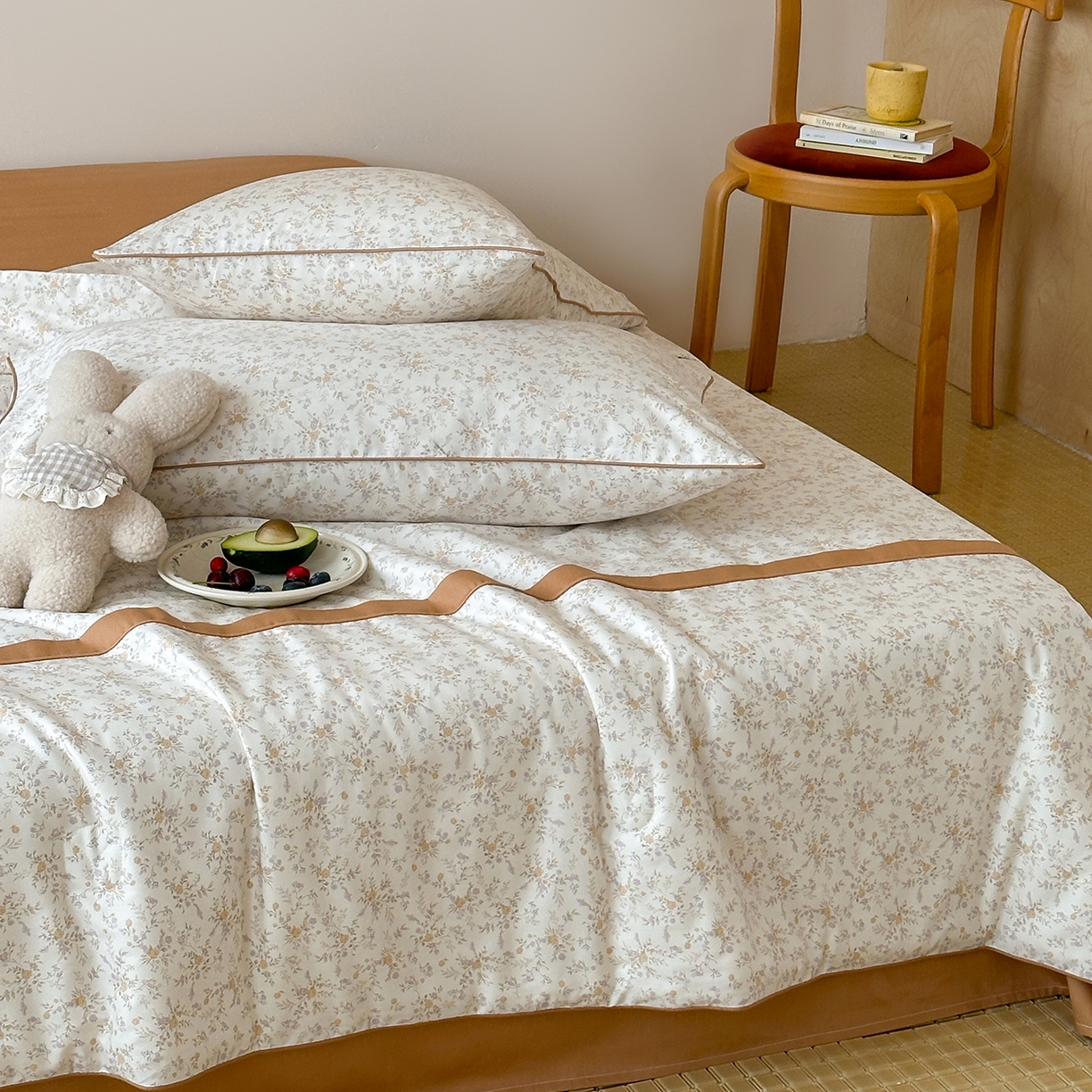 91家纺网 家纺一手货源 找家纺 一加一 2026新款活性印花透气工艺大豆夏被夏凉被空调被四件套-棉花叙 花影斜