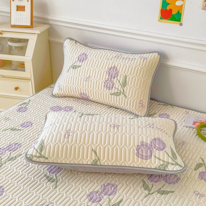 91家纺网 家纺一手货源 找家纺 丝羽坊 2026新款高密凉感丝印花乳胶凉席-平铺款 郁金香紫