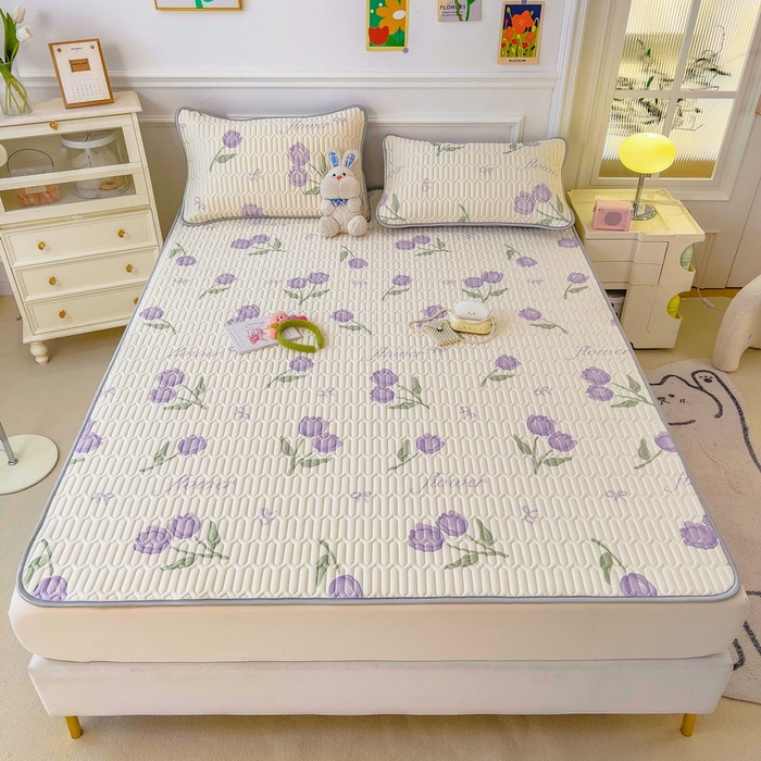 91家纺网 家纺一手货源 找家纺 丝羽坊 2026新款高密凉感丝印花乳胶凉席-平铺款 郁金香紫