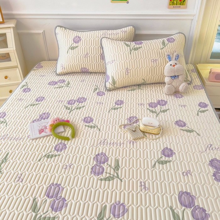 91家纺网 家纺一手货源 找家纺 丝羽坊 2026新款高密凉感丝印花乳胶凉席-平铺款 郁金香紫