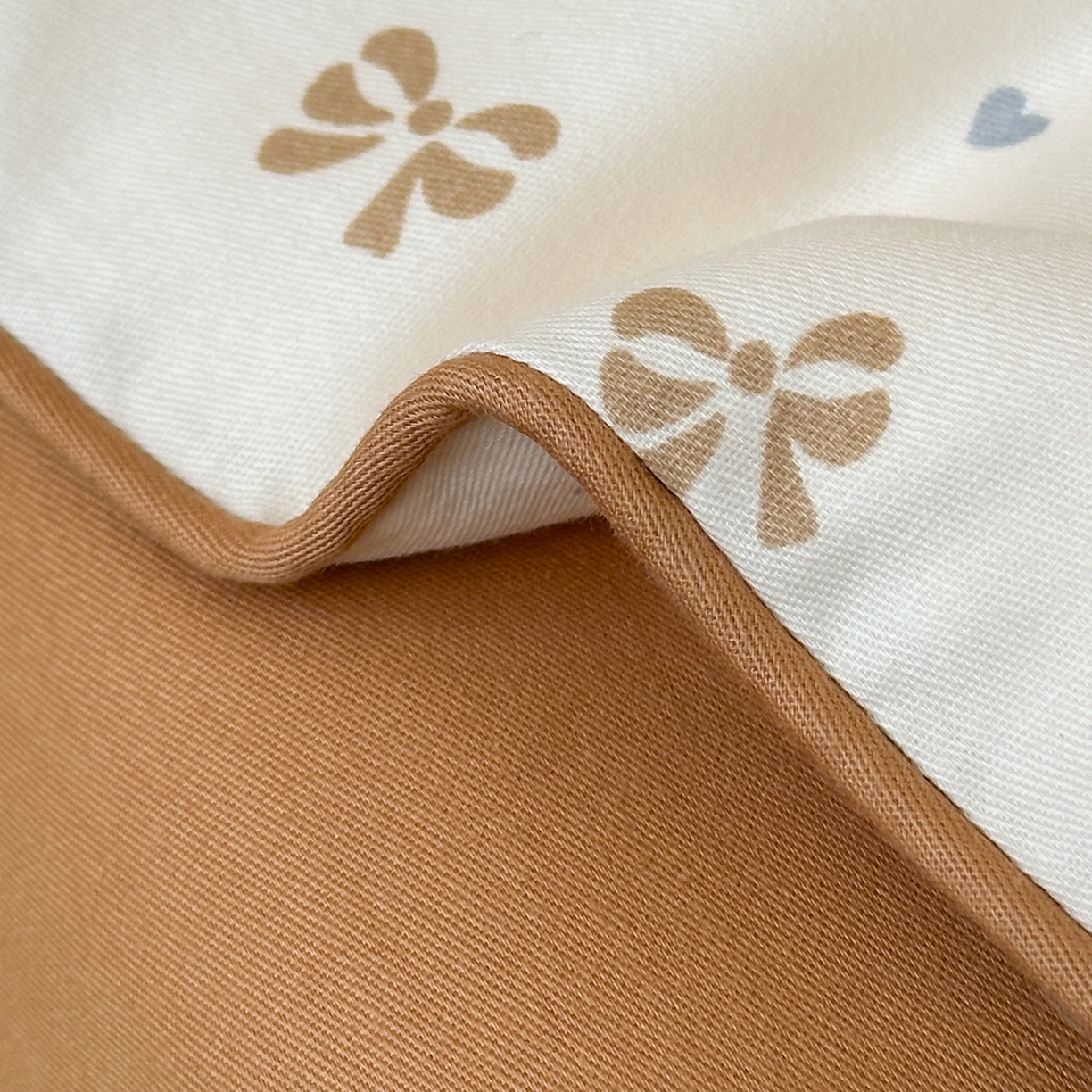 91家纺网 家纺一手货源 找家纺 一加一 2026新款活性印花透气工艺大豆夏被夏凉被空调被四件套-棉花叙 曼城蝴蝶