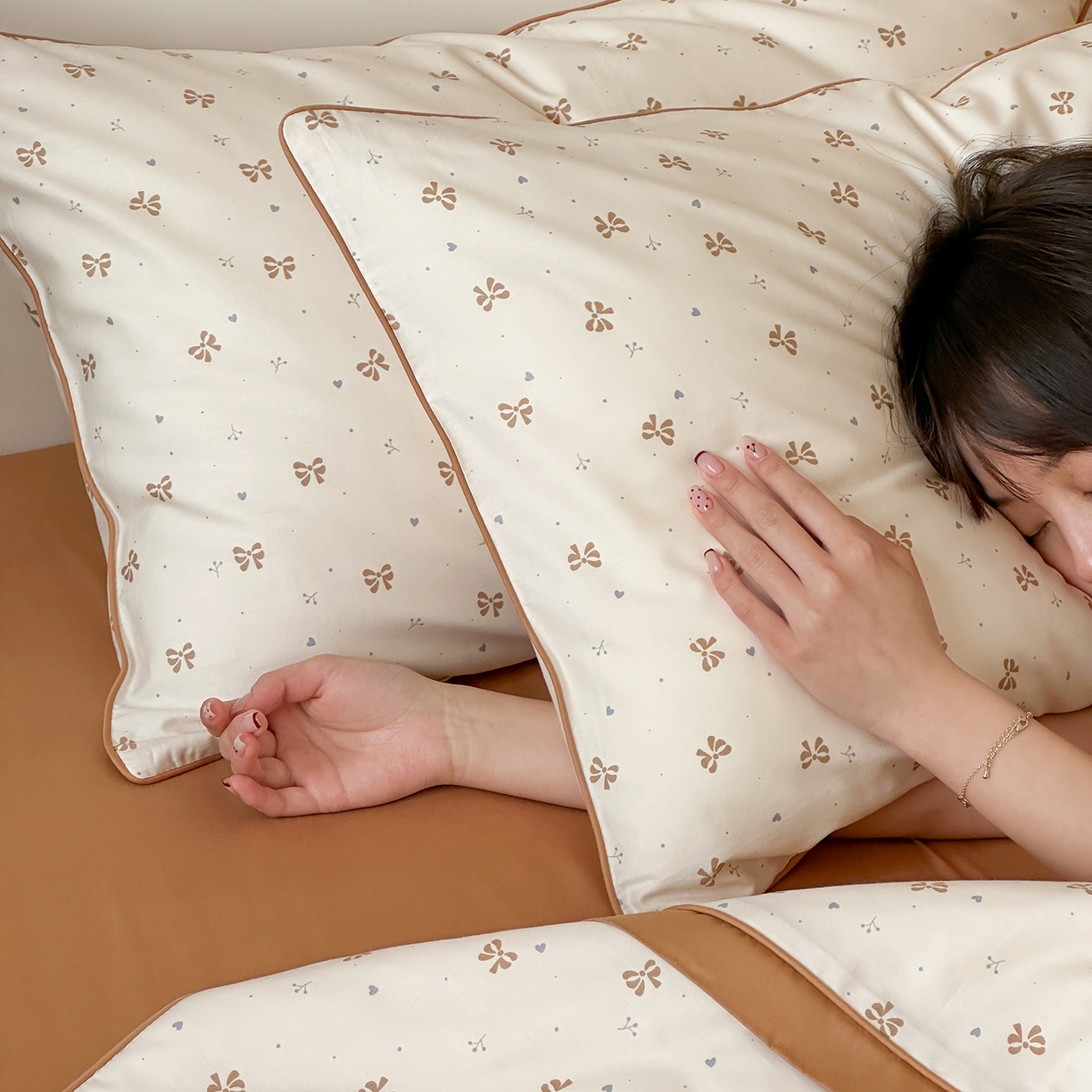 91家纺网 家纺一手货源 找家纺 一加一 2026新款活性印花透气工艺大豆夏被夏凉被空调被四件套-棉花叙 曼城蝴蝶