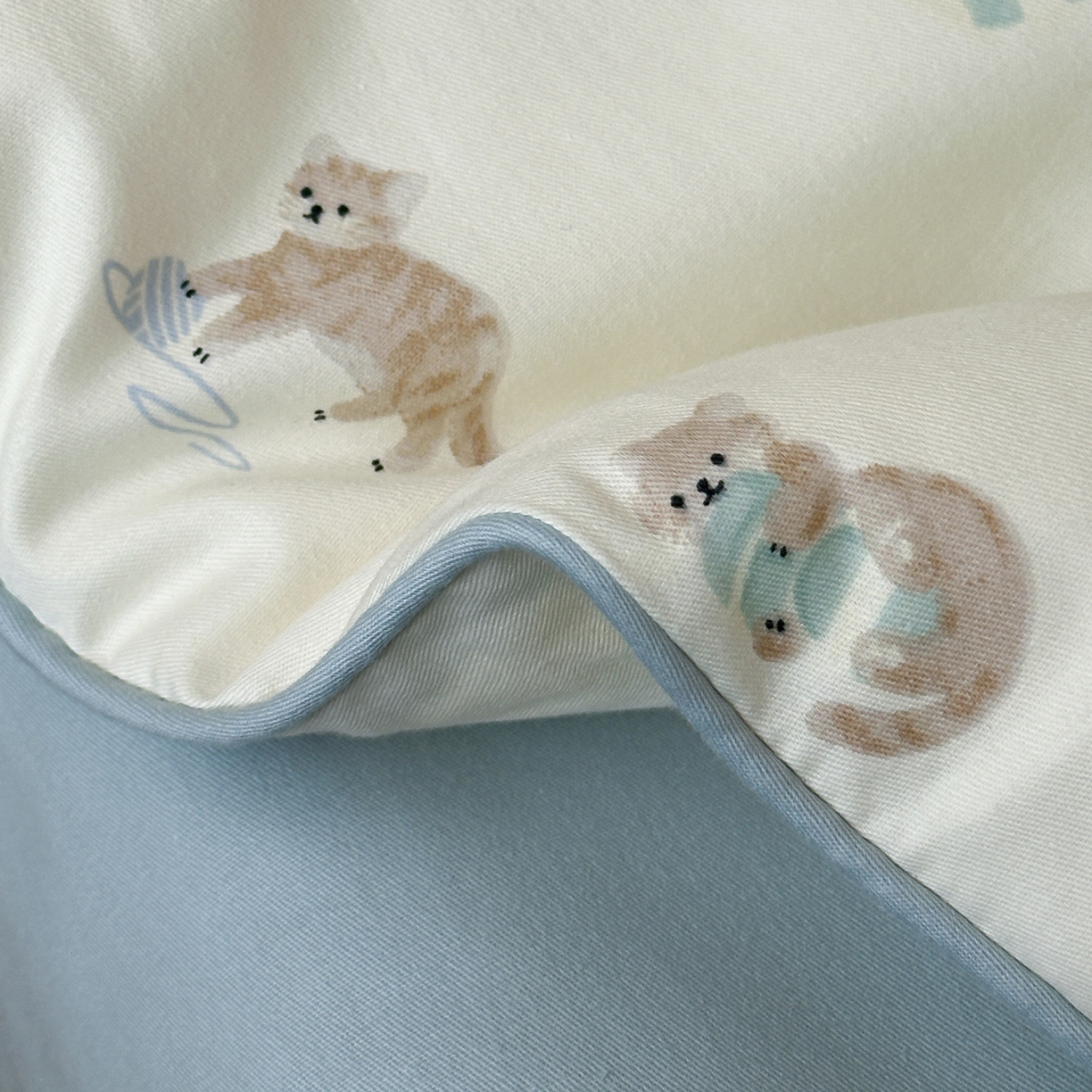 91家纺网 家纺一手货源 找家纺 一加一 2026新款活性印花透气工艺大豆夏被夏凉被空调被四件套-棉花叙 喵可爱