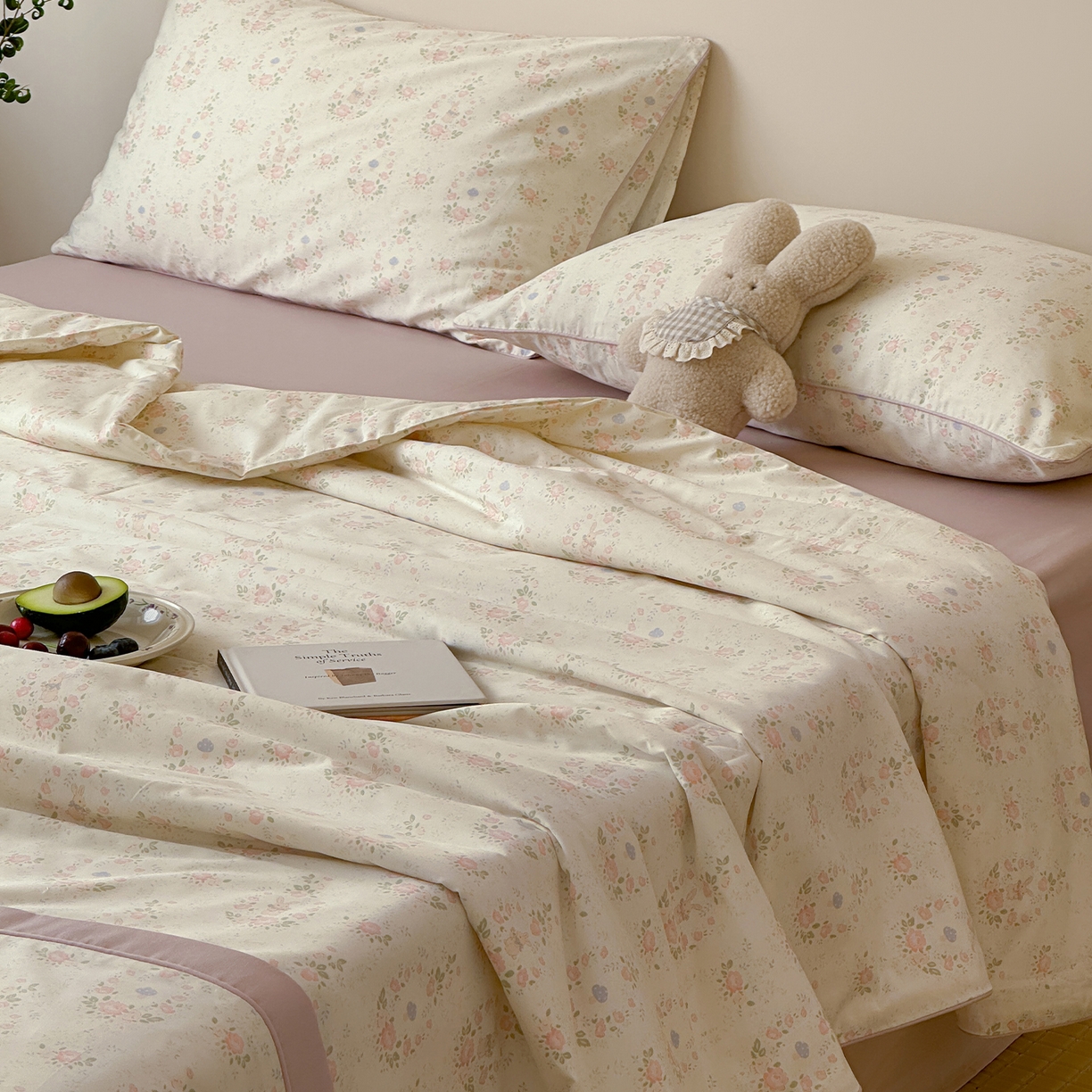 91家纺网 家纺一手货源 找家纺 一加一 2026新款活性印花透气工艺大豆夏被夏凉被空调被四件套-棉花叙 兔语花田