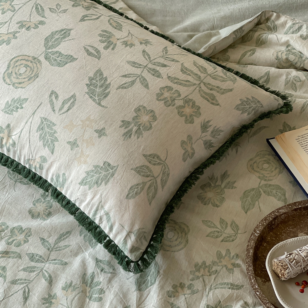 91家纺网 家纺一手货源 找家纺 一加一 2026新款A类棉麻透气提花花边凉感夏被夏凉被空调被四件套棉麻叙 欧佩拉-绿