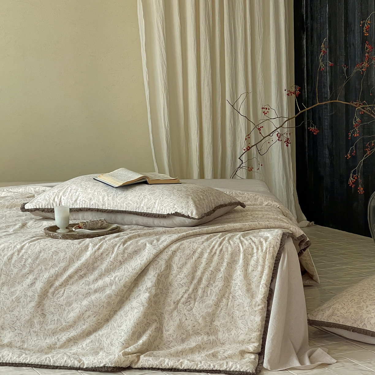 91家纺网 家纺一手货源 找家纺 一加一 2026新款A类棉麻透气提花花边凉感夏被夏凉被空调被四件套棉麻叙 晚晴-灰