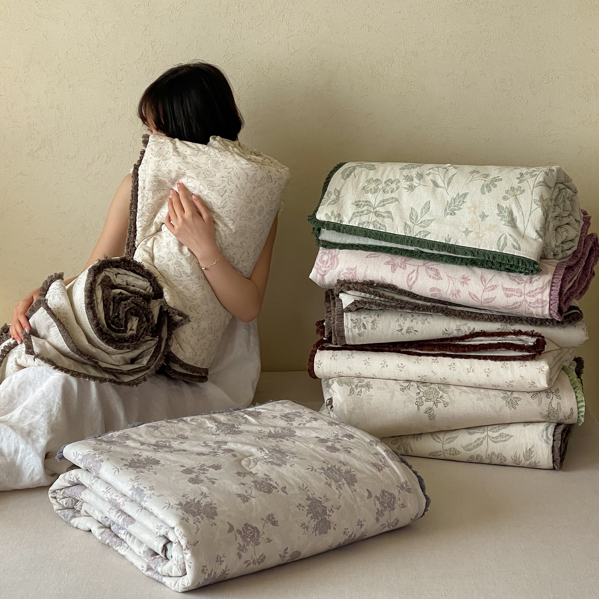 91家纺网 家纺一手货源 找家纺 一加一 2026新款A类棉麻透气提花花边凉感夏被夏凉被空调被四件套棉麻叙 欧佩拉-绿