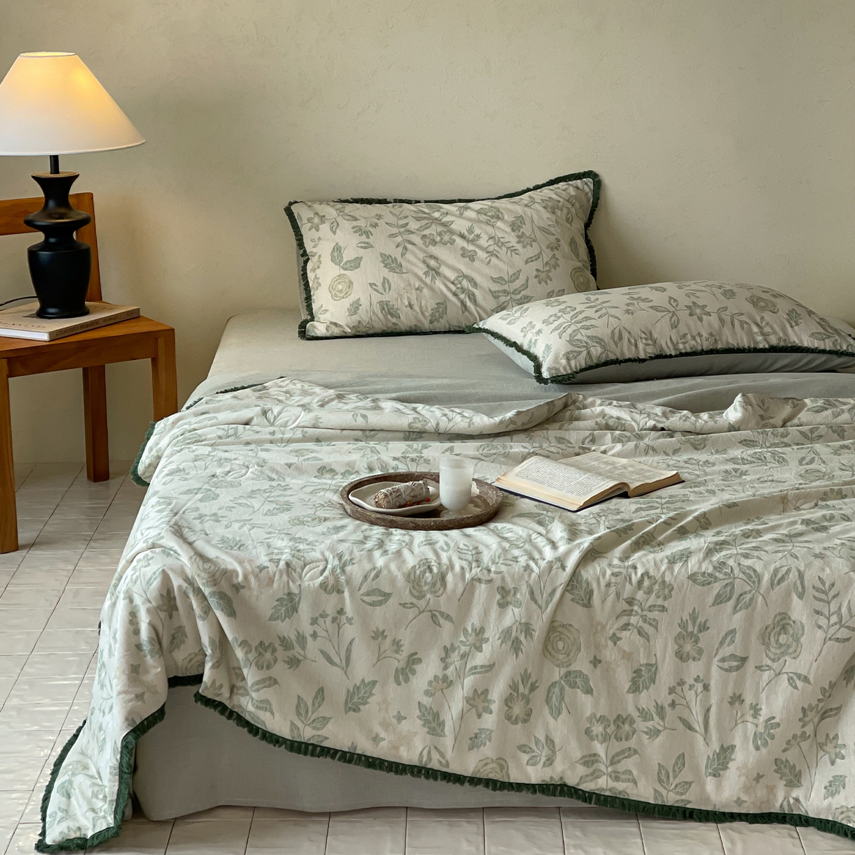 91家纺网 家纺一手货源 找家纺 一加一 2026新款A类棉麻透气提花花边凉感夏被夏凉被空调被四件套棉麻叙 欧佩拉-绿