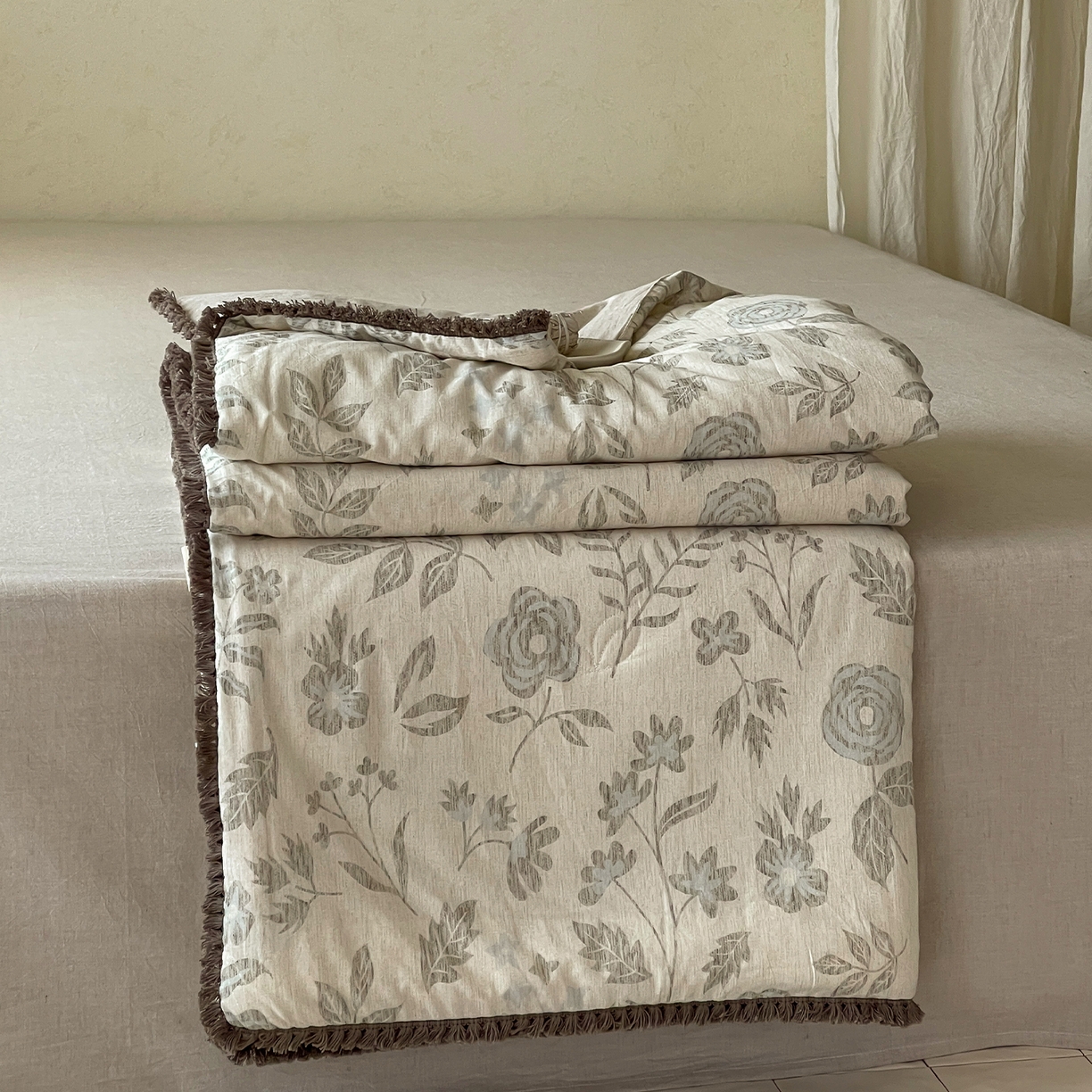 一加一 2026新款A类棉麻透气提花花边凉感夏被夏凉被空调被四件套棉麻叙 欧佩拉-咖