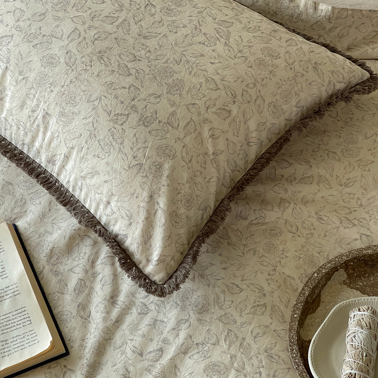 91家纺网 家纺一手货源 找家纺 一加一 2026新款A类棉麻透气提花花边凉感夏被夏凉被空调被四件套棉麻叙 晚晴-灰