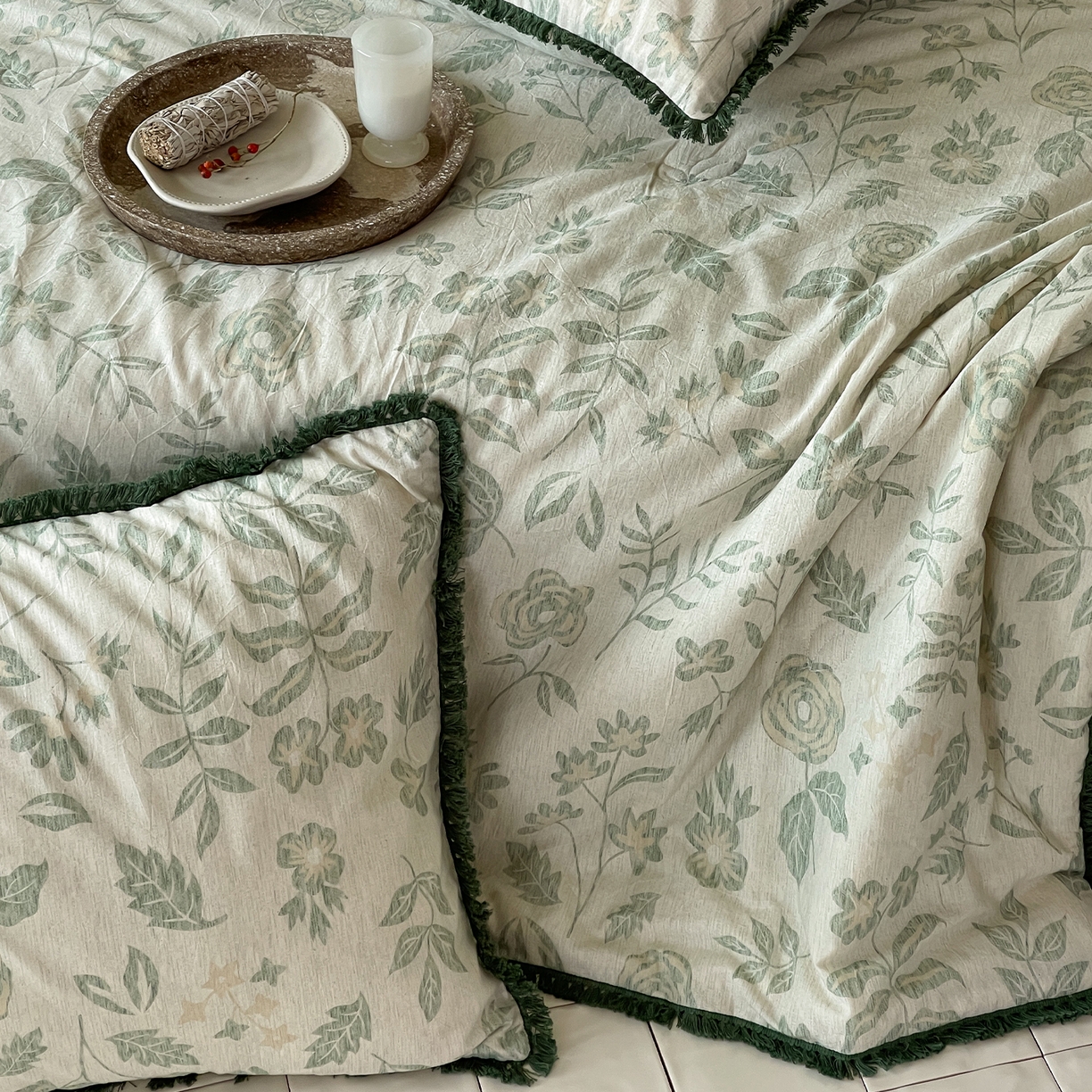 91家纺网 家纺一手货源 找家纺 一加一 2026新款A类棉麻透气提花花边凉感夏被夏凉被空调被四件套棉麻叙 欧佩拉-绿