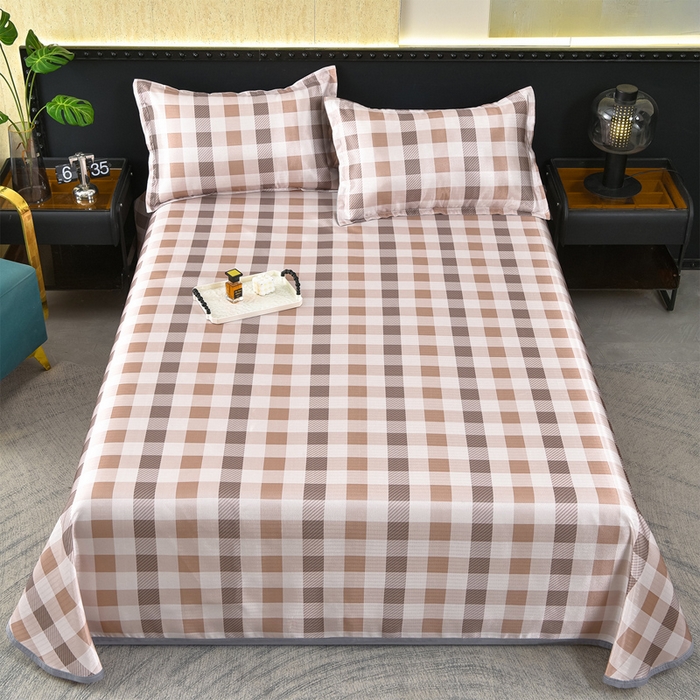 91家纺网 家纺一手货源 找家纺 念家居 2026新款轻奢可机洗水洗床单款高密大版斜纹冰丝凉席三件套 粉棕格纹