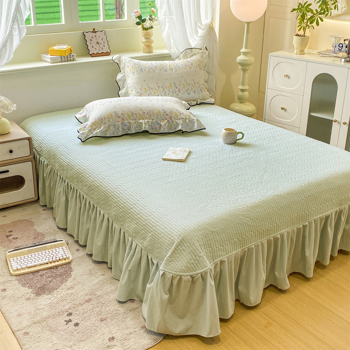 91家纺网 家纺一手货源 找家纺 （总）优贝家纺 2026新款云感双层纱皱皱纱花边床盖夹棉四件套