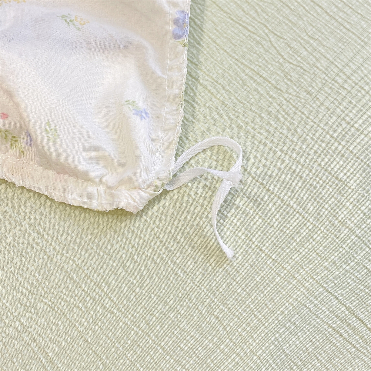 91家纺网 家纺一手货源 找家纺 优贝家纺 2026新款云感双层纱皱皱纱花边四件套 春日花园