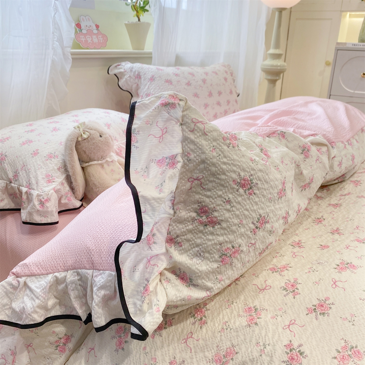 91家纺网 家纺一手货源 找家纺 优贝家纺 2026新款云感双层纱皱皱纱花边四件套 花香