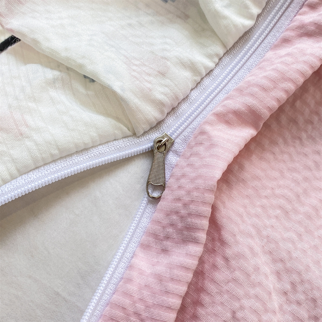 91家纺网 家纺一手货源 找家纺 优贝家纺 2026新款云感双层纱皱皱纱花边四件套 甜心时光