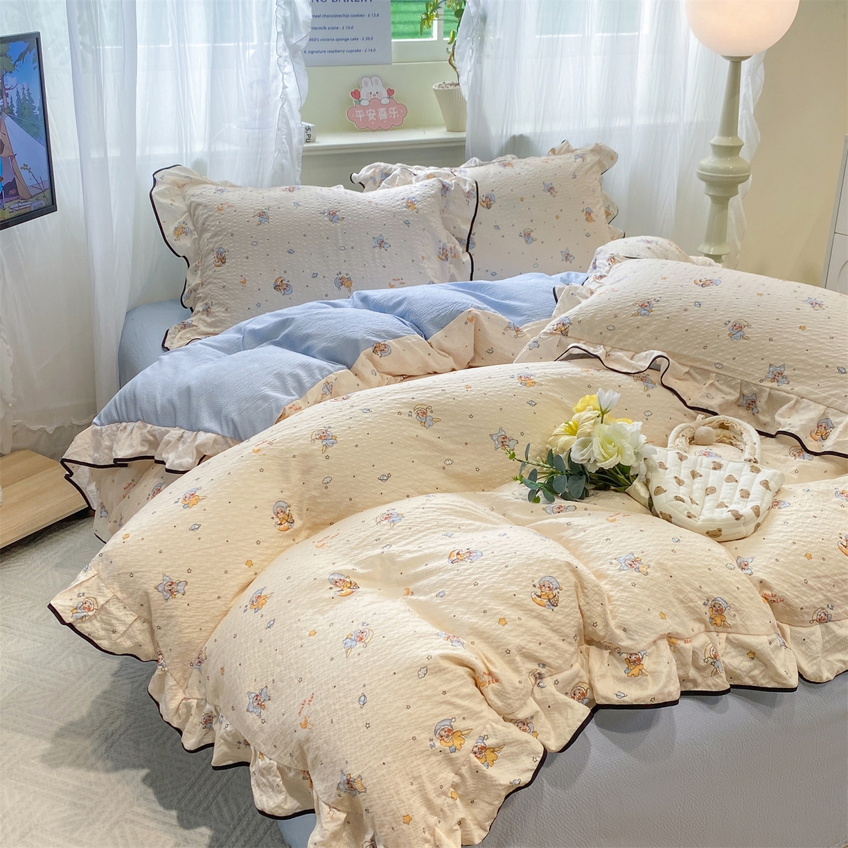 91家纺网 家纺一手货源 找家纺 优贝家纺 2026新款云感双层纱皱皱纱花边四件套 星雪人