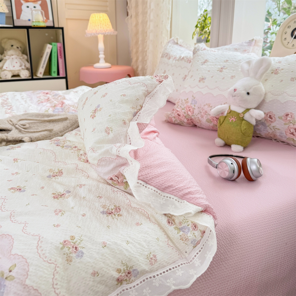 91家纺网 家纺一手货源 找家纺 优贝家纺 2026新款云感皱皱纱韩系花边四件套 蕾丝花匣