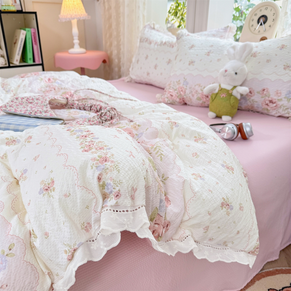 91家纺网 家纺一手货源 找家纺 优贝家纺 2026新款云感皱皱纱韩系花边四件套 蕾丝花匣