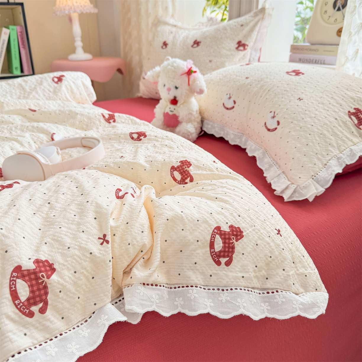 91家纺网 家纺一手货源 找家纺 优贝家纺 2026新款云感皱皱纱韩系花边四件套 马上有钱