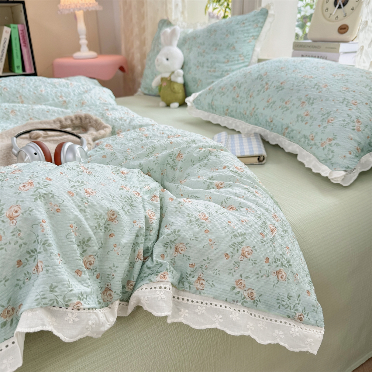 91家纺网 家纺一手货源 找家纺 优贝家纺 2026新款云感皱皱纱韩系花边四件套 栀子花