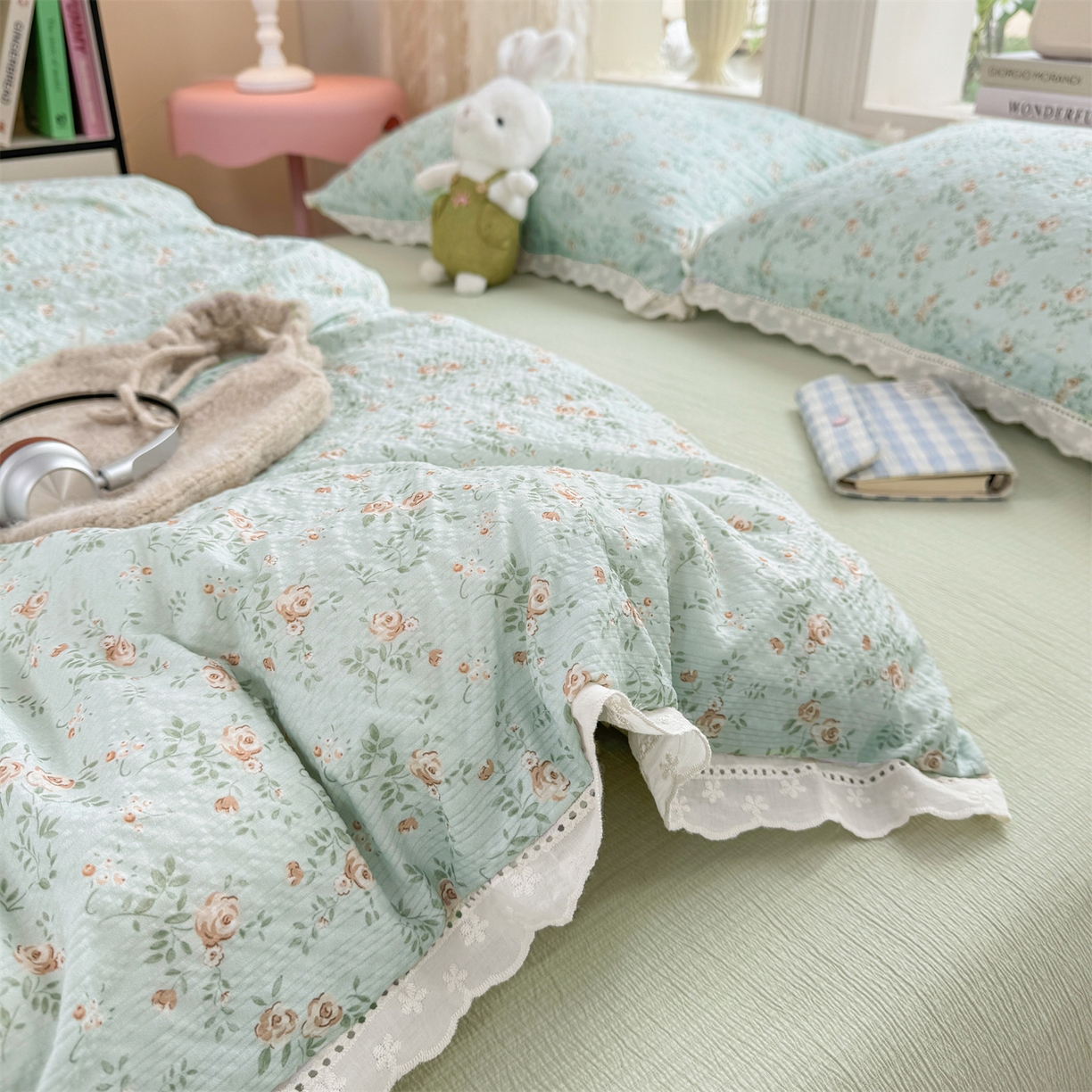 91家纺网 家纺一手货源 找家纺 优贝家纺 2026新款云感皱皱纱韩系花边四件套 栀子花