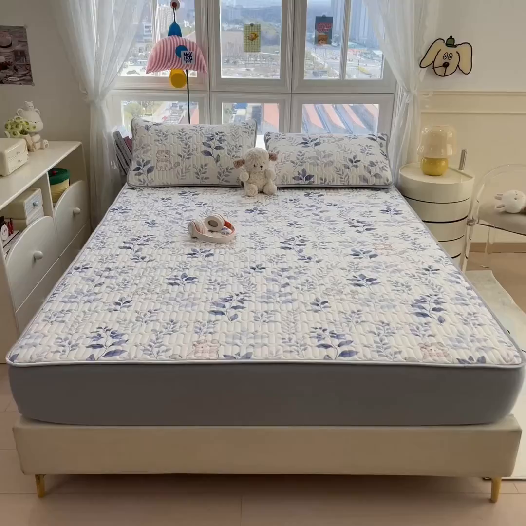 91家纺网 家纺一手货源 找家纺 （总）丝羽坊 2026新款高密凉感丝印花乳胶凉席-床笠款