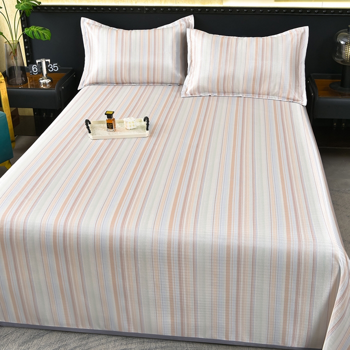 91家纺网 家纺一手货源 找家纺 念家居 2026新款轻奢可机洗水洗床单款高密大版斜纹冰丝凉席三件套 粉蓝条纹