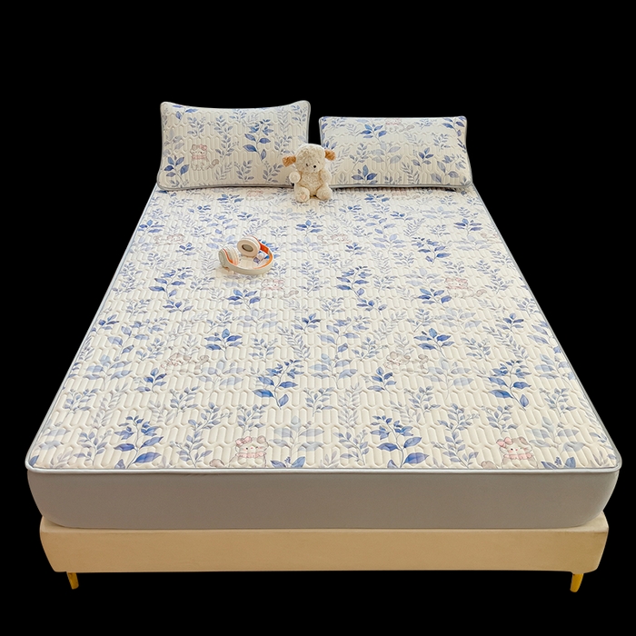 91家纺网 家纺一手货源 找家纺 丝羽坊 2026新款高密凉感丝印花乳胶凉席-床笠款 雾蓝花影