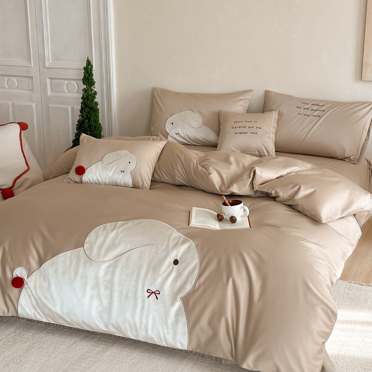 91家纺网 家纺一手货源 找家纺 （总）极简 2026春夏新款100S长绒棉刺绣四件套-蝴蝶结小兔