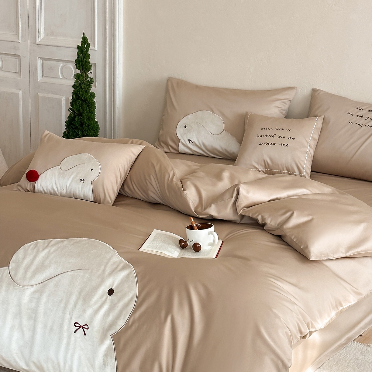 91家纺网 家纺一手货源 找家纺 （总）极简 2026春夏新款100S长绒棉刺绣四件套-蝴蝶结小兔