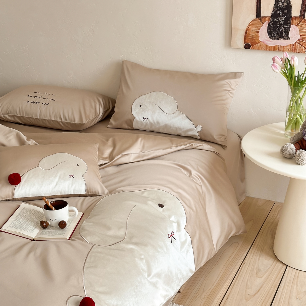 91家纺网 家纺一手货源 找家纺 （总）极简 2026春夏新款100S长绒棉刺绣四件套-蝴蝶结小兔