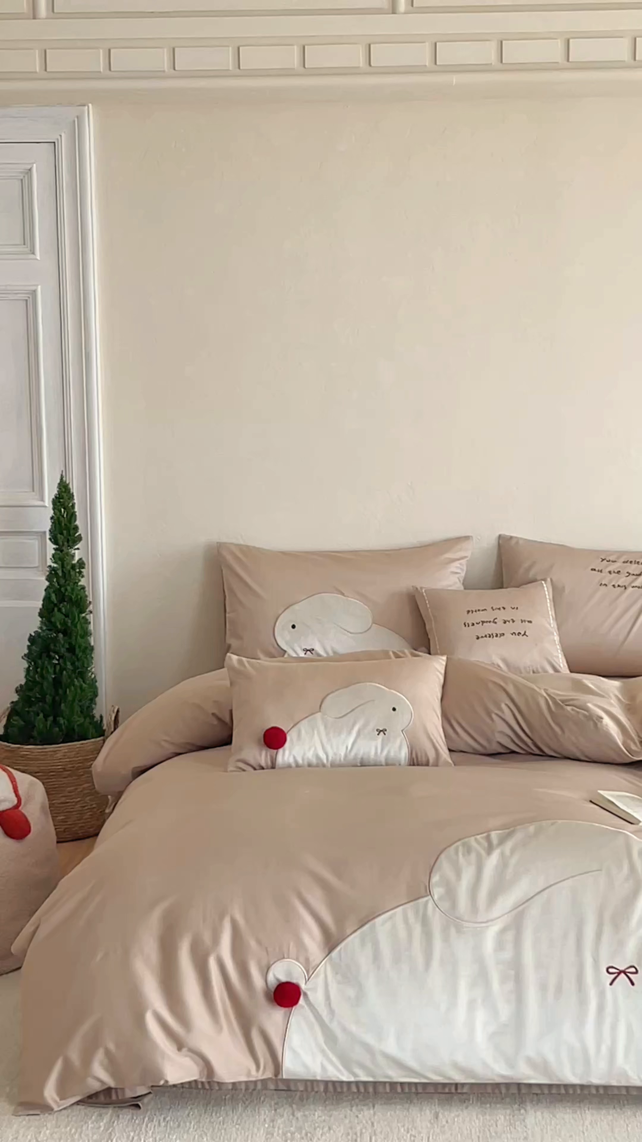 91家纺网 家纺一手货源 找家纺 （总）极简 2026春夏新款100S长绒棉刺绣四件套-蝴蝶结小兔