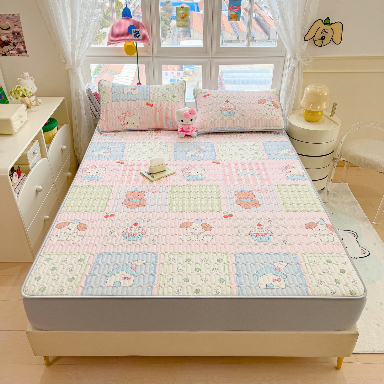 91家纺网 家纺一手货源 找家纺 丝羽坊 2026新款高密凉感丝印花乳胶凉席-床笠款 萌宠拼格