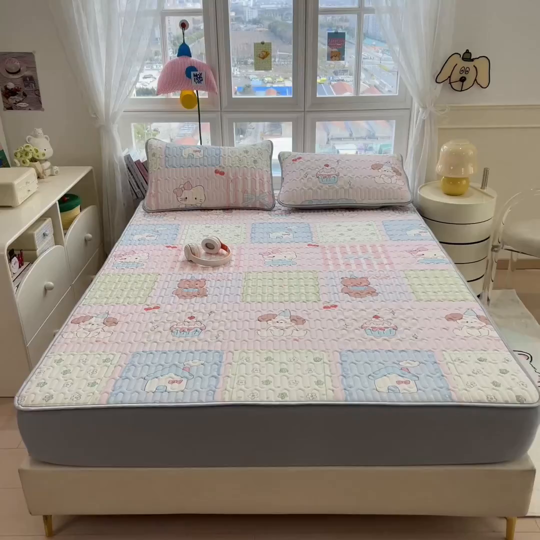 91家纺网 家纺一手货源 找家纺 丝羽坊 2026新款高密凉感丝印花乳胶凉席-床笠款 萌宠拼格