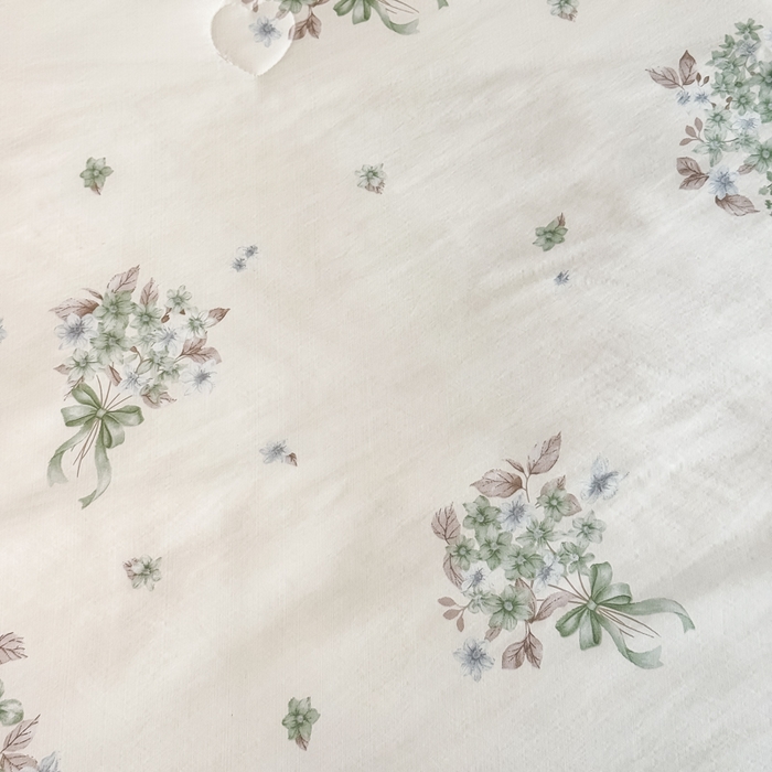 91家纺网 家纺一手货源 找家纺 赛丽雅 2026新款拼角轻奢冰丝凉感夏被四件套 花束