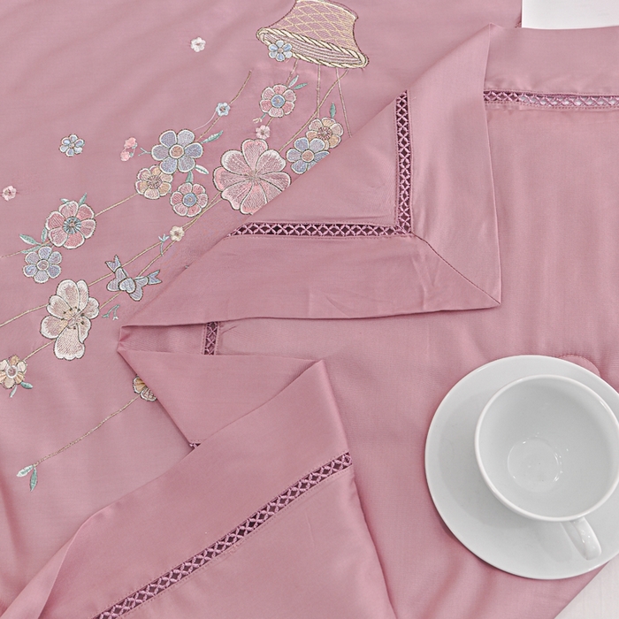 91家纺网 家纺一手货源 找家纺 太阳羽家纺 2026新款天丝绣花镂空夏被夏凉被空调被--深呼吸 深呼吸-紫色