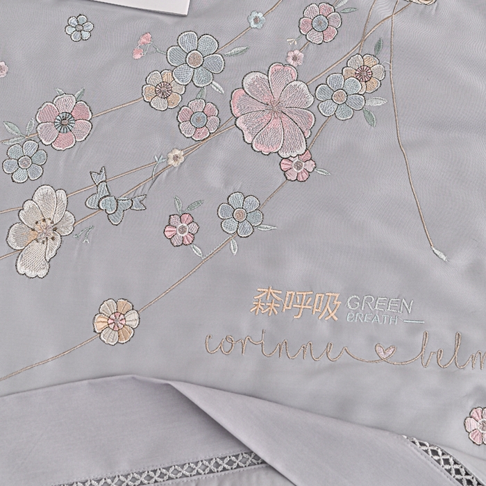 91家纺网 家纺一手货源 找家纺 太阳羽家纺 2026新款天丝绣花镂空夏被夏凉被空调被--深呼吸 深呼吸-灰色