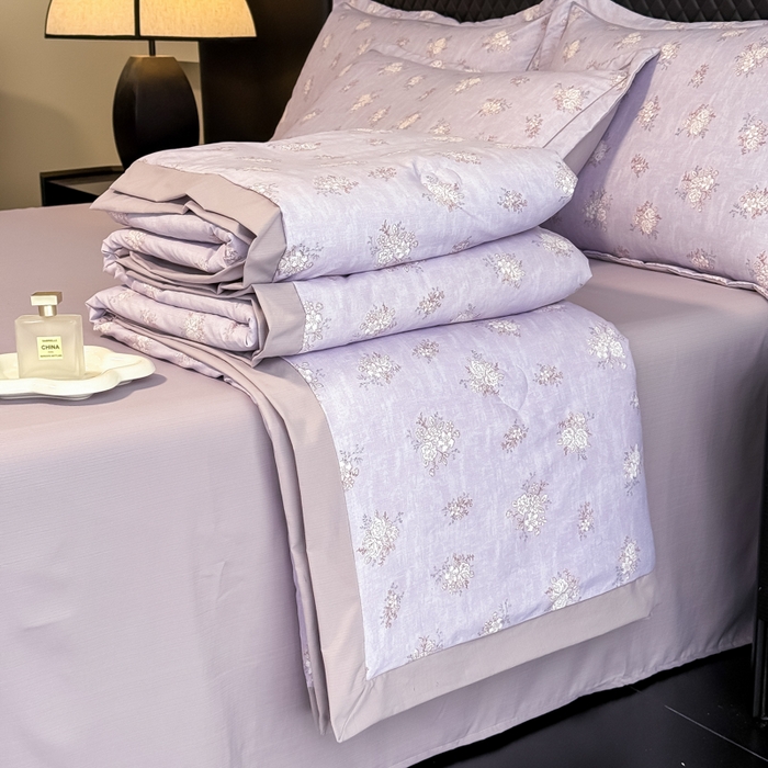 91家纺网 家纺一手货源 找家纺 赛丽雅 2026新款拼角轻奢冰丝凉感夏被四件套 苏梨