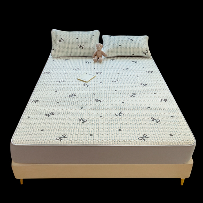 91家纺网 家纺一手货源 找家纺 丝羽坊 2026新款高密凉感丝印花乳胶凉席-床笠款 格纹蝶影