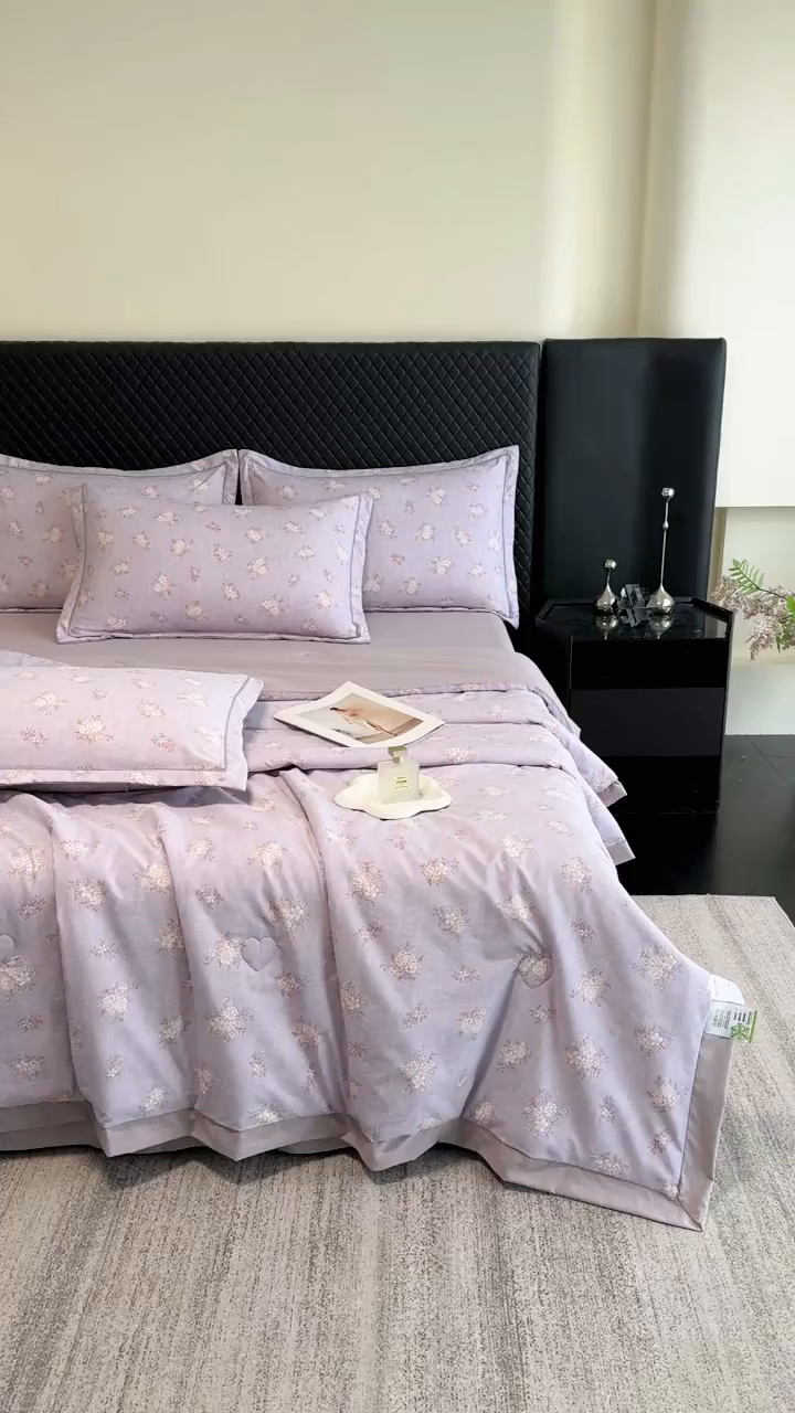 91家纺网 家纺一手货源 找家纺 赛丽雅 2026新款拼角轻奢冰丝凉感夏被四件套 苏梨