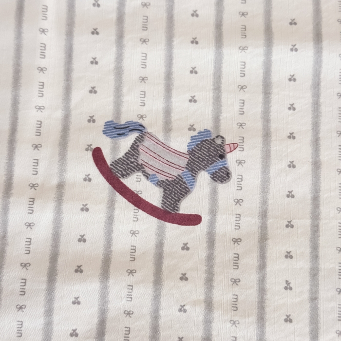 91家纺网 家纺一手货源 找家纺 赛丽雅 2026新款拼角轻奢冰丝凉感夏被四件套 摇摇马