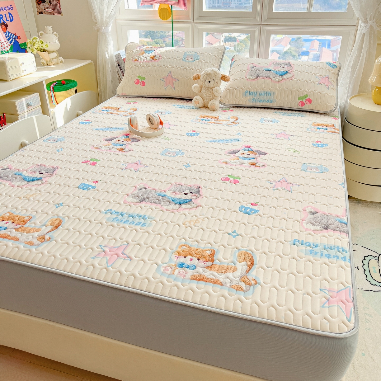 91家纺网 家纺一手货源 找家纺 丝羽坊 2026新款高密凉感丝印花乳胶凉席-床笠款 奶白萌犬