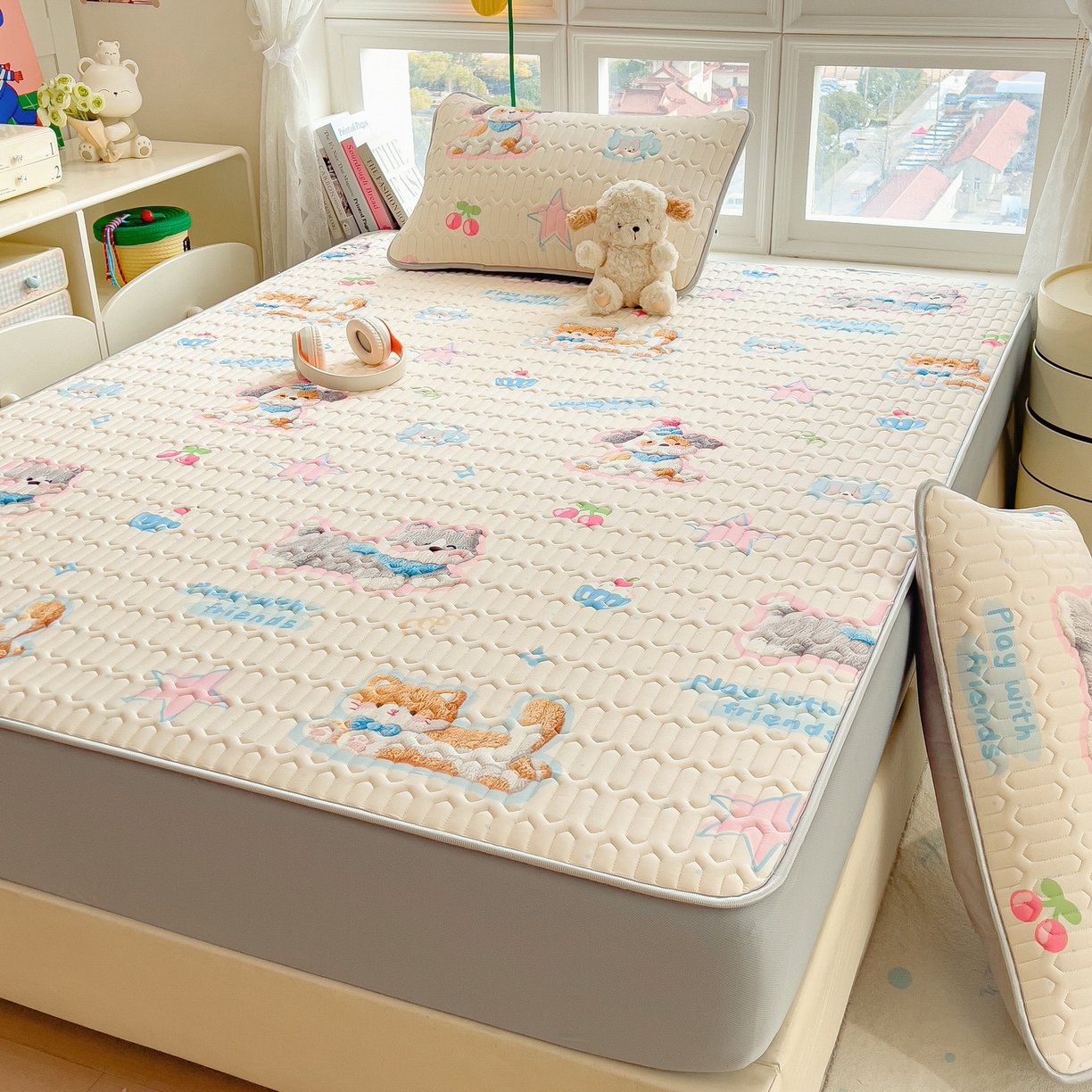 91家纺网 家纺一手货源 找家纺 丝羽坊 2026新款高密凉感丝印花乳胶凉席-床笠款 奶白萌犬