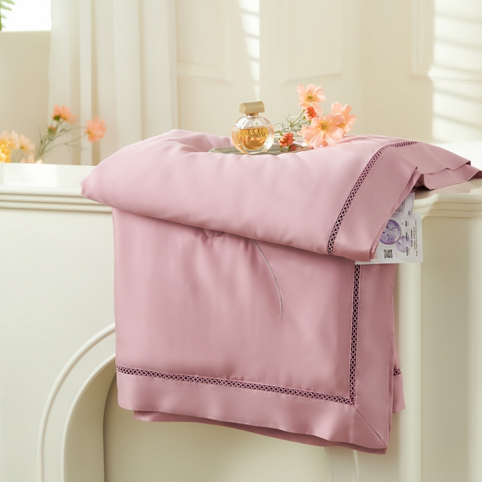 太阳羽家纺 2026新款天丝绣花镂空夏凉被空调被深睡眠夏被 珠红色