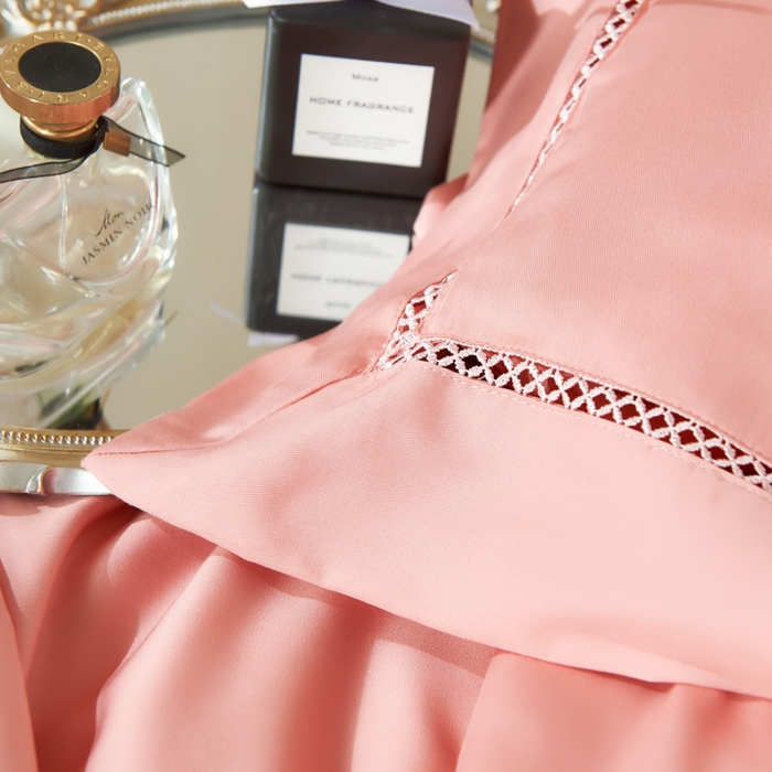 91家纺网 家纺一手货源 找家纺 太阳羽家纺 2026新款天丝绣花镂空夏凉被空调被深睡眠夏被 橘红色