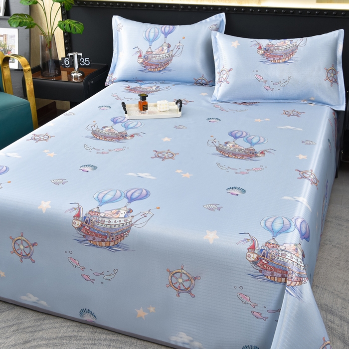 91家纺网 家纺一手货源 找家纺 念家居 2026新款轻奢可机洗水洗床单款高密大版斜纹冰丝凉席三件套 浅蓝卡通