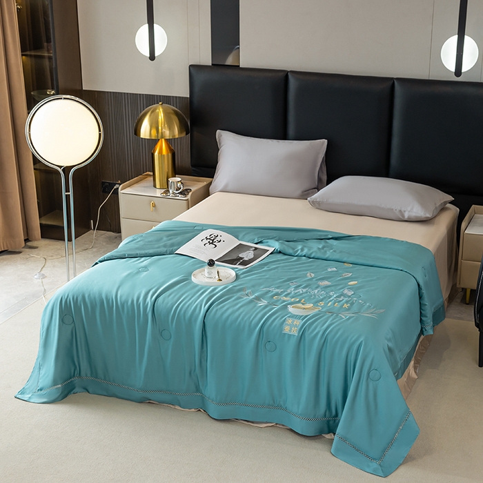 91家纺网 家纺一手货源 找家纺 太阳羽家纺 2026新款40s冰蚕科技天丝镂空夏被绣花夏凉被空调被子 清雅冰-兰