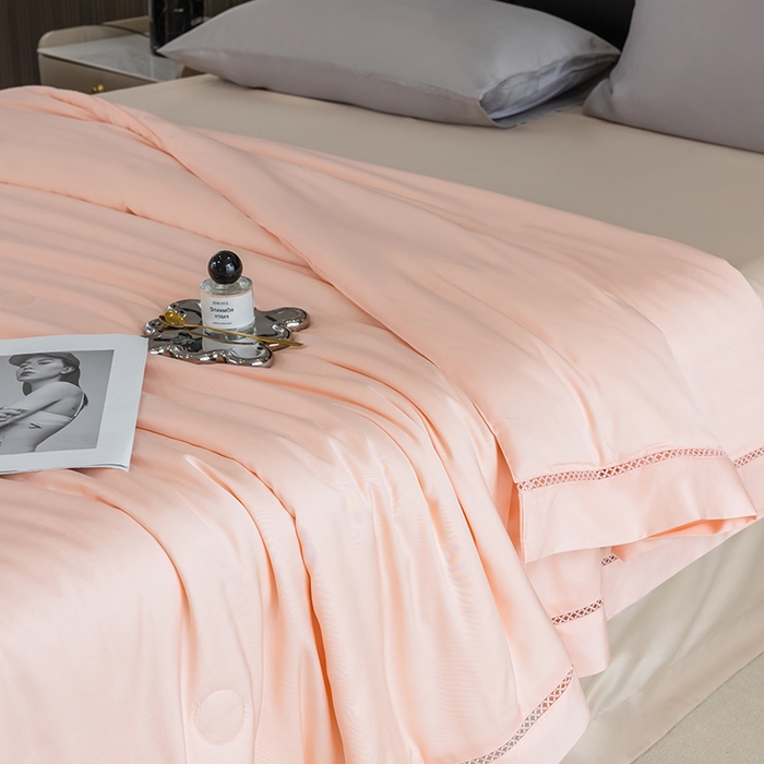 91家纺网 家纺一手货源 找家纺 太阳羽家纺 2026新款40s冰蚕科技天丝镂空夏被绣花夏凉被空调被子 清雅冰-玉