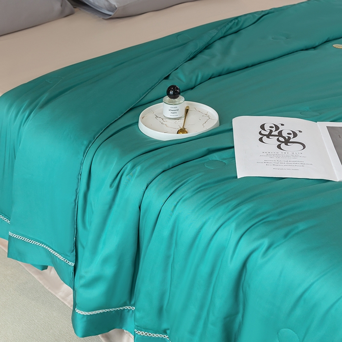 91家纺网 家纺一手货源 找家纺 太阳羽家纺 2026新款40s冰蚕科技天丝镂空夏被绣花夏凉被空调被子 清雅冰-绿